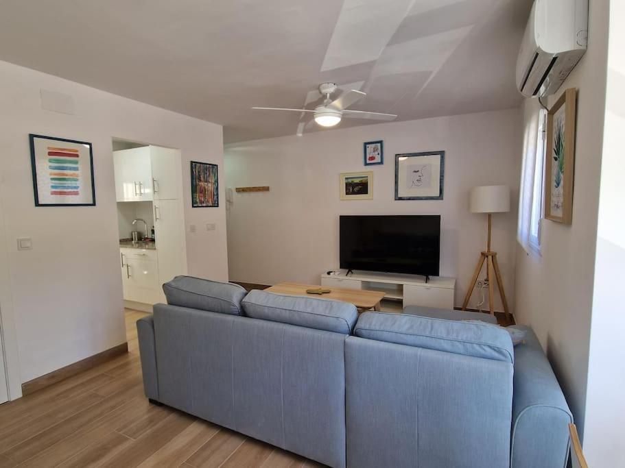 Moderno Zona Nervion. Wifi/ac Appartement